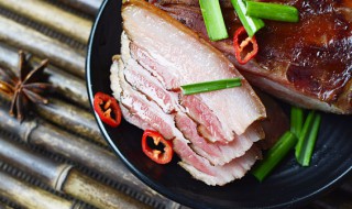 正宗腊肉焖笋做法（正宗腊肉焖笋做法大全）