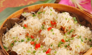 荷香糯米排骨 糯米排骨的做法