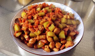 怎样做美味的家常版宫保鸡丁（怎样做宫保鸡丁最好吃）