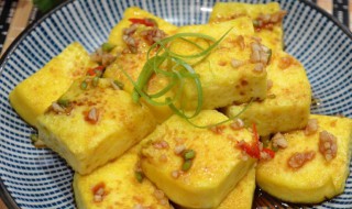 香煎鸡蛋豆腐的做法（香煎豆腐鸡蛋的吃法大全）