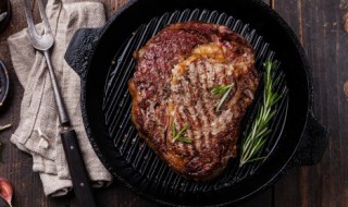 自制牛扒的做法（自制牛扒的做法大全）