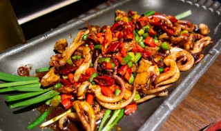 制作鱿鱼仔的方法（鱿鱼仔的制作工艺）