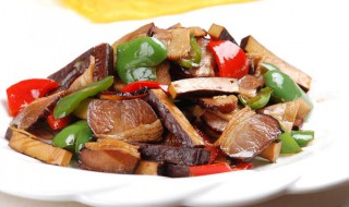 腊肉炒香干的做法（腊肉炒香干的做法大全）