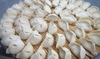 包水饺的最佳方法（包水饺最简单的方法）