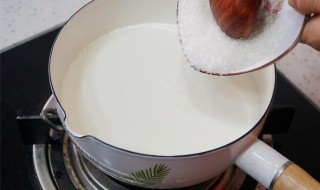 煮鲜牛奶的正确方法和步骤 熬鲜牛奶的正确方法
