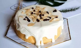 杏仁奶油蛋糕怎么做（杏仁奶油蛋糕怎么做的）