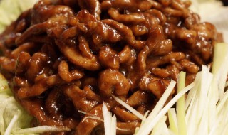 京酱肉丝怎么做才好吃 京酱肉丝怎么做好吃要准备什么材料