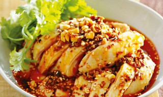 焖红油烧鸡怎么做 焖红油烧鸡怎么做的