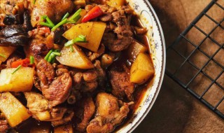 黄焖鸽子的做法和配方(黄焖鸽子的做法和配方大全)