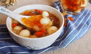 桃胶羹的吃法和禁忌 桃胶羹的做法大全