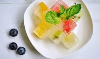 水果冰块的制作方法（水果冰块的制作方法视频）