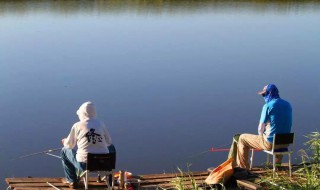冬季大风降温钓鱼技巧 冬季大风天钓鱼技巧