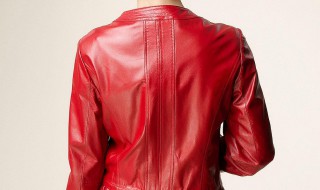 洗红色皮衣的正确方法 如何把红色皮衣改成黑色