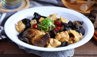 酸辣木耳鸡教程 酸辣木耳做法