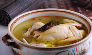 炖鸡怎么做才能去除腥味 炖鸡怎么做才能去除腥味窍门