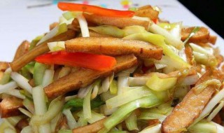 韭黄炒肉皮怎么做（韭黄炒肉皮怎么做才好吃）