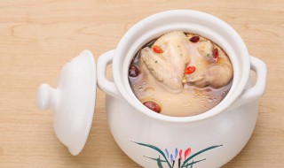 清炖仔鸽汤怎么做 清炖小鸽子的做法