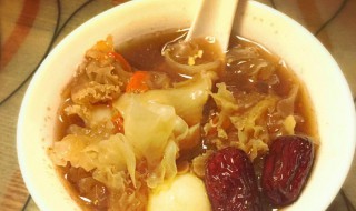 银耳炖花胶怎么做 银耳炖花胶的功效与作用