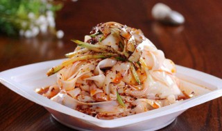 薄的凉皮怎么做（薄的凉皮怎么做好吃）