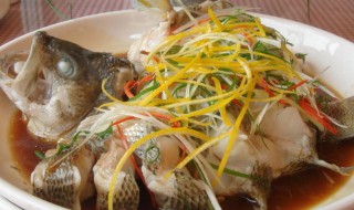 鲜蔬蒸鲈鱼怎么做 鲜蔬蒸鲈鱼怎么做最好吃
