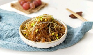 绿豆芽炒粉怎么做 炒绿豆芽粉条的做法