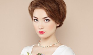 短发编发好看教程 短发编发教程,时尚可爱又简单,赶紧回家试试吧