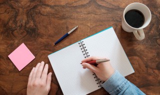 可爱搞怪的文案句子(很可爱搞怪的文案)