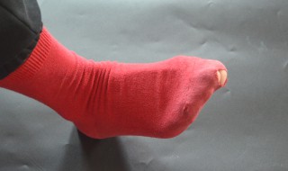 袜子修补的技巧 袜子修补的技巧与方法