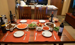 餐桌敬酒礼仪五大禁忌 餐桌敬酒礼仪有哪些注意事项