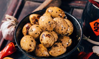 鹌鹑蛋穿串技巧（鹌鹑蛋怎么穿串）