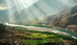 中国第一大河是什么河被称为母亲河的是什么 中国第一大河是什么河