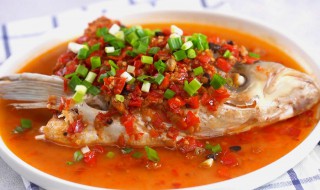 用微波炉蒸剁椒鱼头要多少时间（用微波炉蒸剁椒鱼头要多少时间才能熟）