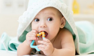 宝宝6个月先喝牛奶还是先吃辅食 宝宝6个月先喝牛奶还是先吃辅食好