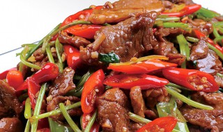 怎样炒羊肉嫩又好吃又简单 怎样炒羊肉又鲜又嫩又好吃