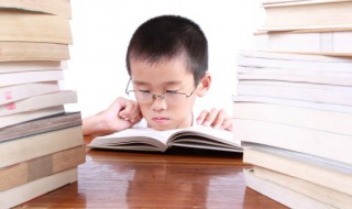 吟的组词和拼音 喻的组词和拼音