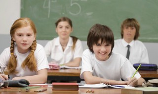 用禾组词（用和组词）