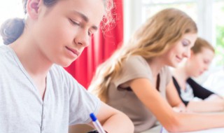 隆重的隆组词 隆重的隆组词和拼音