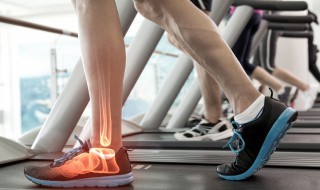 骨头错位吃什么好（骨头错位应该吃什么）