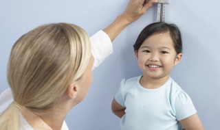 小孩晚上磨牙是什么原因引起的 8岁小孩晚上磨牙是什么原因引起的