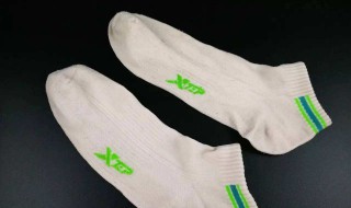 白袜子怎么洗才变白 白袜子怎么洗才能变白