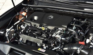 6代凯美瑞发动机舱盖怎样开 6代凯美瑞发动机舱盖怎样开关