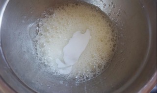 鸡蛋清加糖打不发怎么办 蛋清加白糖打不发怎么办