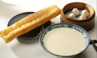 什么与豆浆不能一起吃（什么和豆浆不能一起吃）
