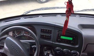 依维柯宝迪edc灯消不掉怎么回事 依维柯宝迪edc灯亮跑起来没动力