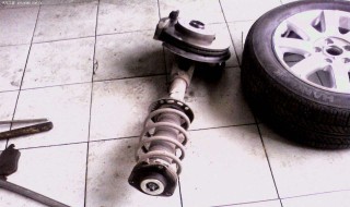 货车压力轴承在什么位置（货车压力轴承安装图片）