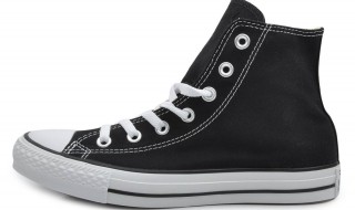 高帮鞋怎么快速穿进去 高帮鞋如何快速穿上