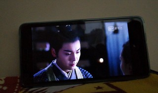 手机看电视剧为什么自动暂停（手机看电视剧总是自动暂停）