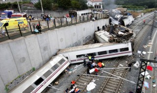 湖南郴州火车脱轨是什么时候（今天湖南郴州火车脱轨）