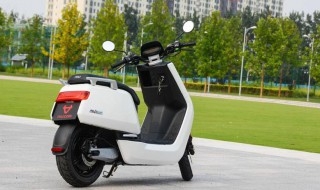 电瓶车不骑放在那电瓶会坏吗（电瓶车不骑放在那电瓶会坏吗怎么办）