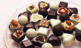 情人节是不是要吃巧克力(情人节是不是要吃巧克力的)